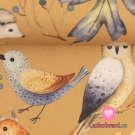 Bavlněné plátno potisk zvířátka na podzim na zaprášené hořčicové