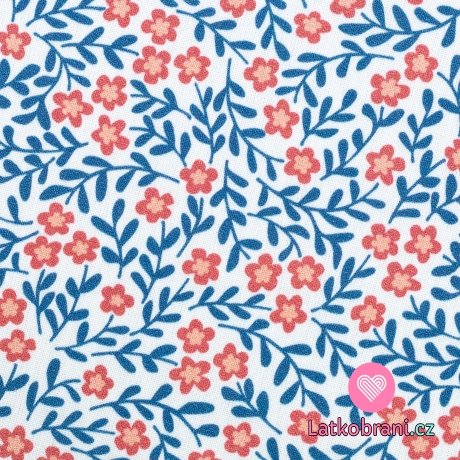 Bavlněné plátno růžovo - červené květiny s modrými listy na bílé 