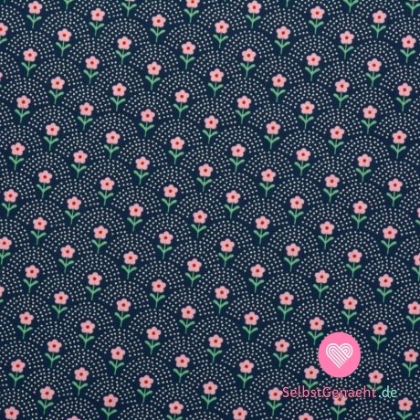 Baumwollpopeline-Druck einer rosa Blume zwischen den Rundungen auf Blau
