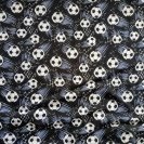 Teplákovina potlač futbalovej lopty v lete na čiernej